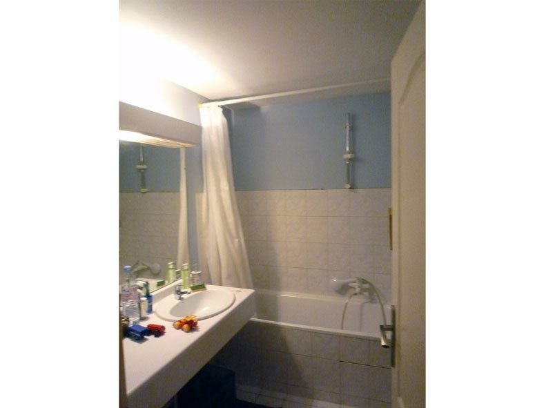 Salle de bain à Voisins le Bretonneux Base